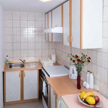Nico - One Bedroom With Terrace - A1 Apartman *